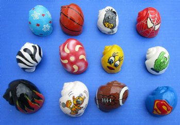 Painted Hermit Crab Shells in Assorted figures, designs and colors 1-1/4" to 2" - 50 pcs @ $.40 each; 200 pcs @ $.36 each