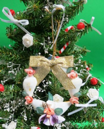 3 inch Shell Wreath Beach Christmas Ornament  - 10 pcs @ $1.40 each; 30 pcs or more @ $1.26 each  