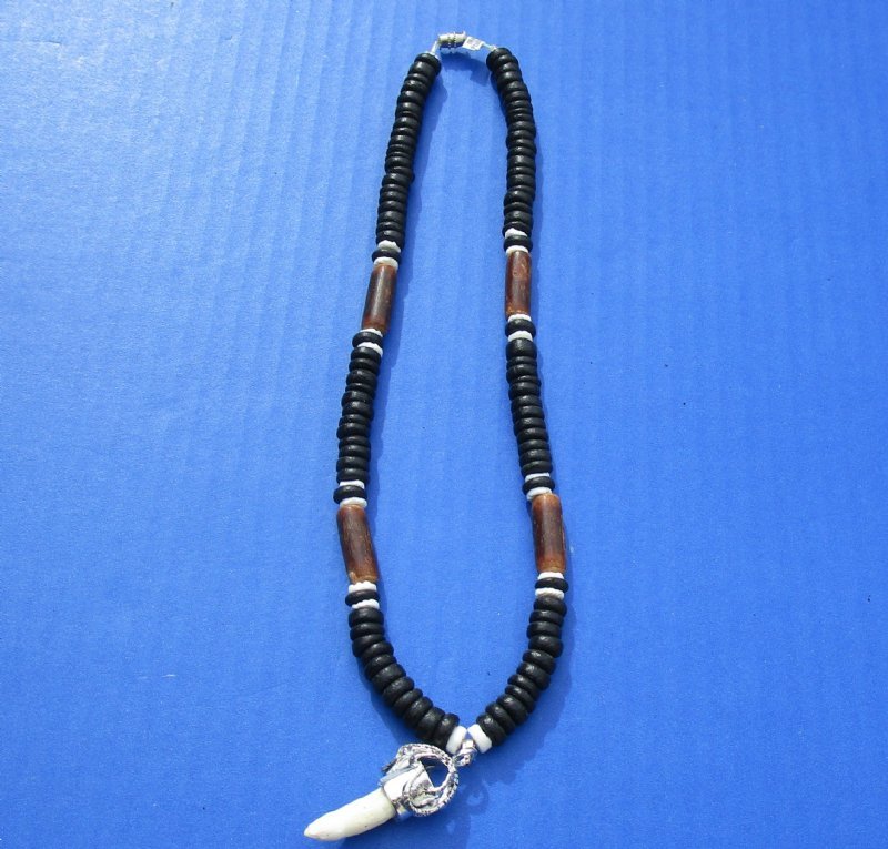 beads necklace black tooth pendant 